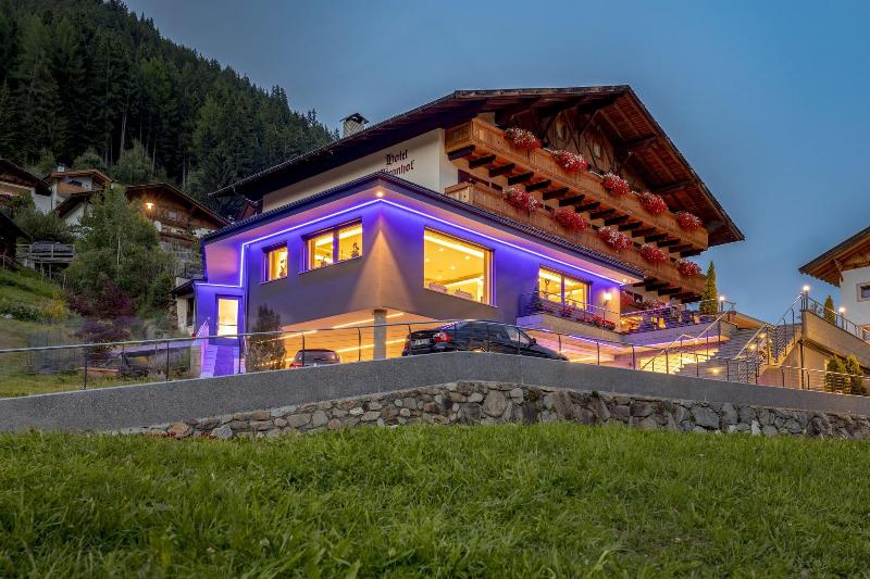 Hotel Kronhof - Genel