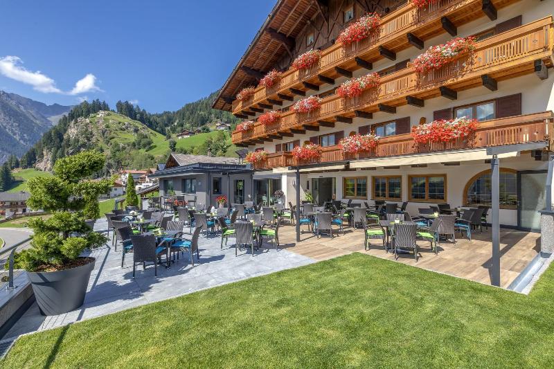 Hotel Kronhof - Teras