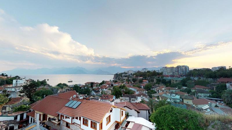 Patron Hotel - Genel