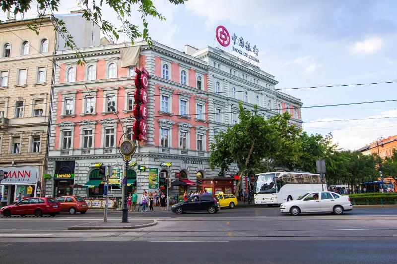 Avenue Hostel - Genel
