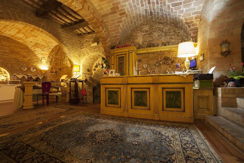 Hotel La Luma - Lobi