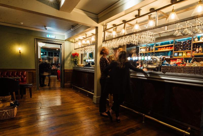 Banyers House - Bar