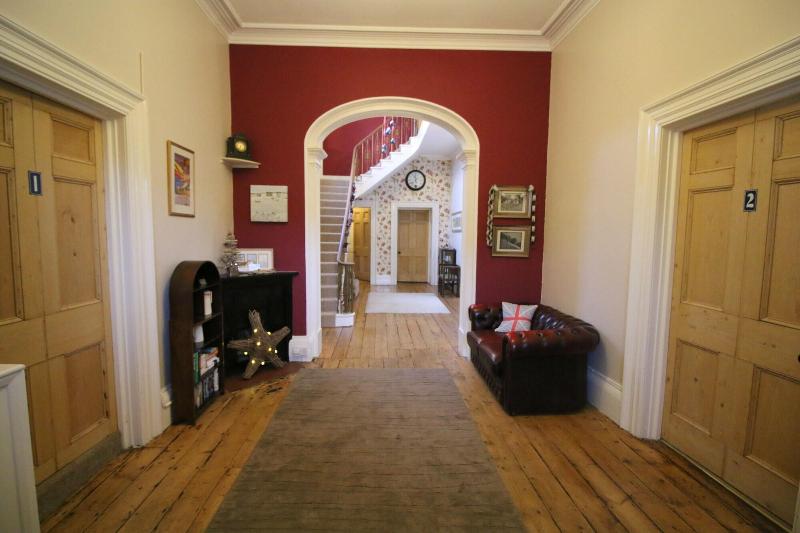 Laston House - Lobi