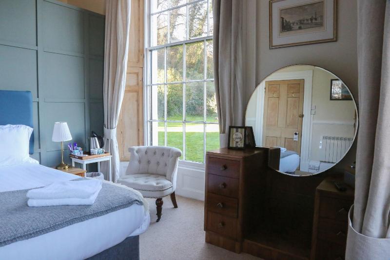 Laston House - Oda