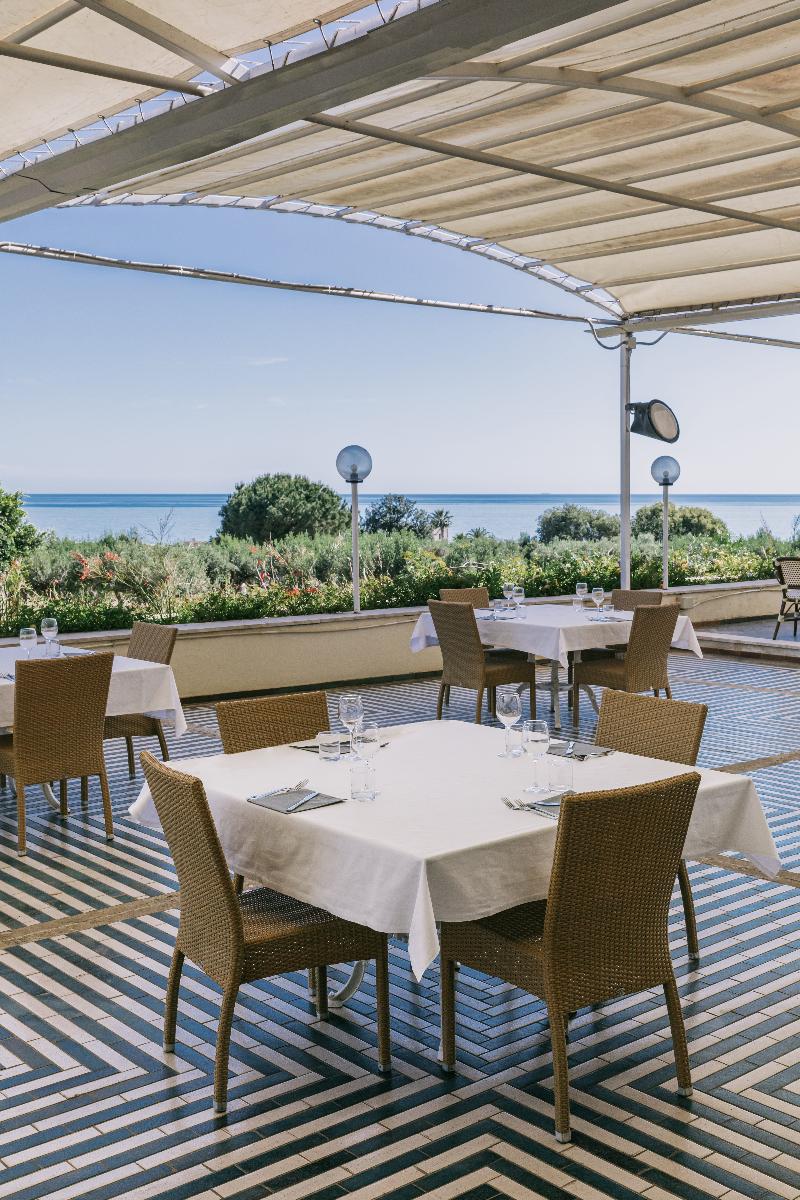MClub Alicudi - Teras