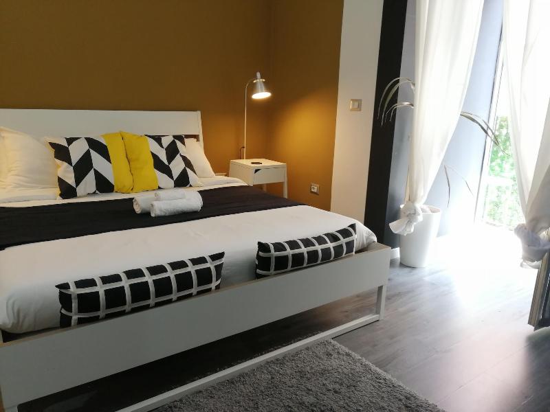 Minihomecatania - Genel
