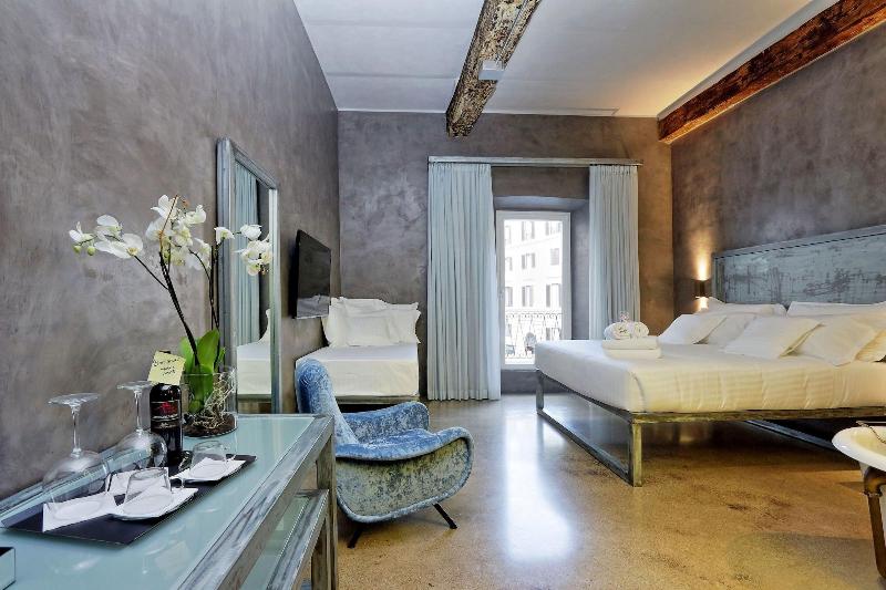 Mama's Home Rome - Genel