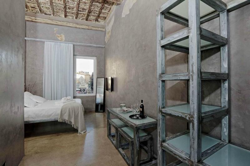 Mama's Home Rome - Oda