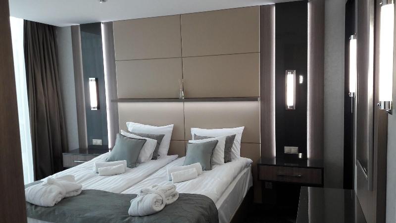 Hotel ZENA beauty & shopping center - Oda