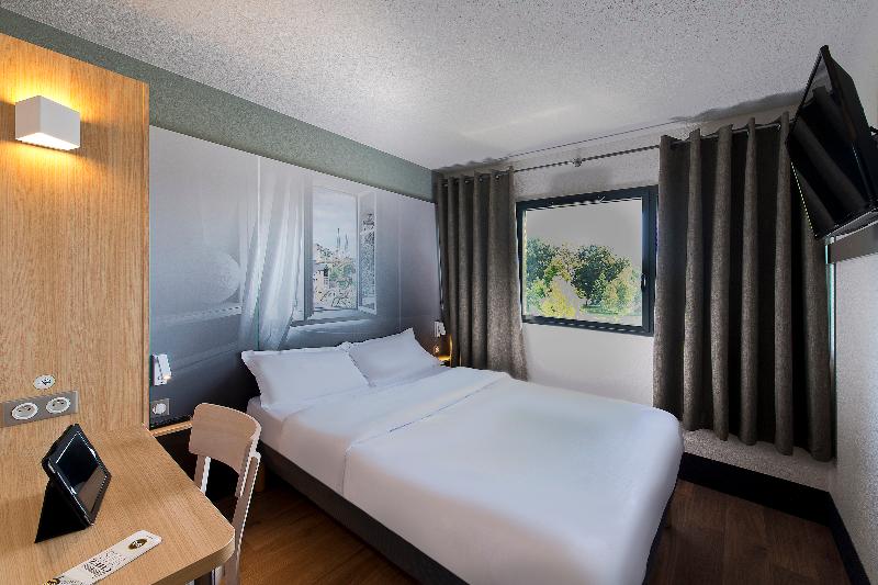 B&B HOTEL Pau Zénith - Oda