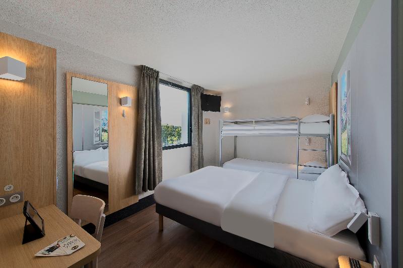 B&B HOTEL Pau Zénith - Oda