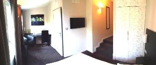 Ruthenium Hotel