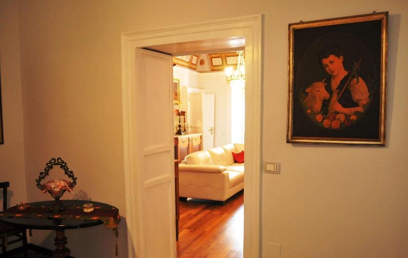 Casa Sipione Papa - Lobi