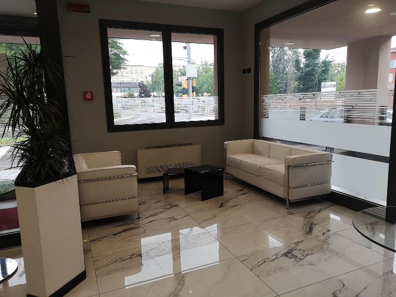Hotel Daunia - Lobi