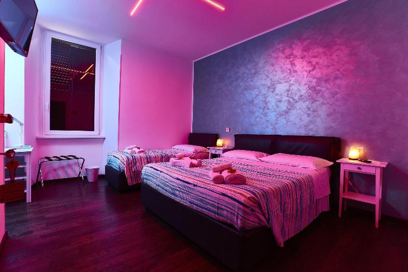 B&B HomEitaly Civitavecchia - Oda