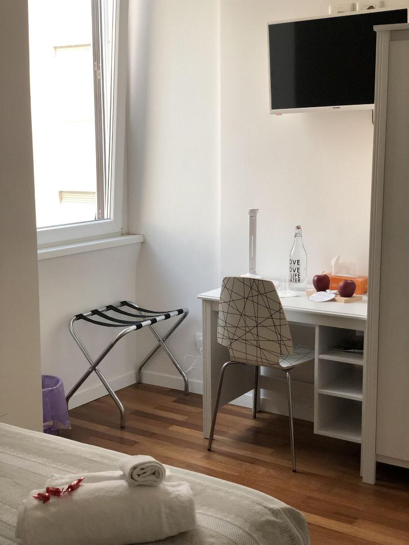 B&B HomEitaly Civitavecchia - Oda