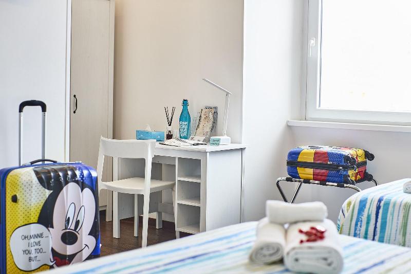 B&B HomEitaly Civitavecchia - Oda