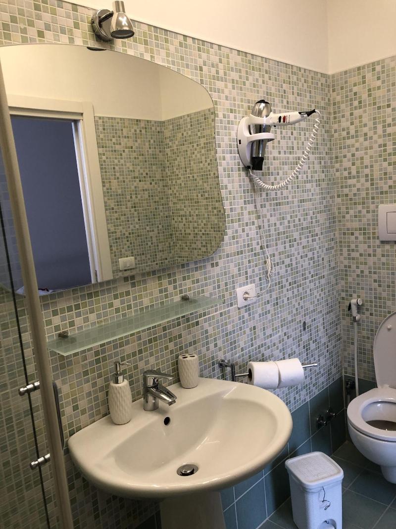 B&B HomEitaly Civitavecchia - Oda