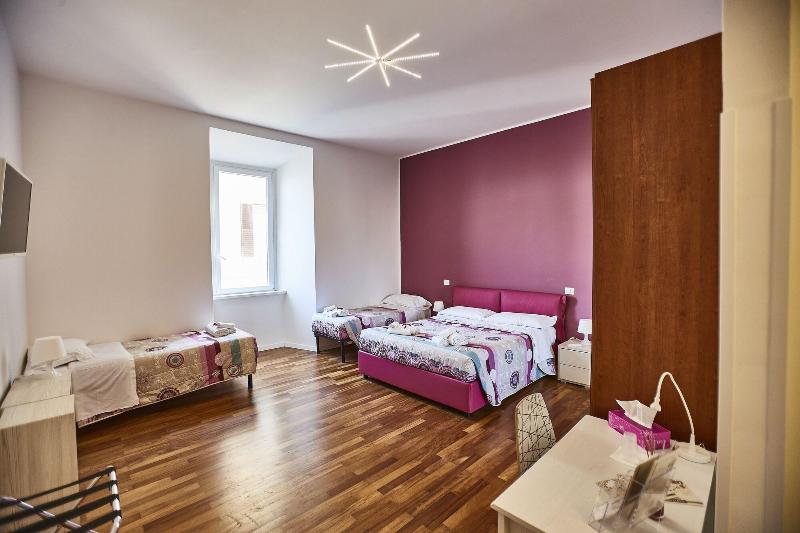 B&B HomEitaly Civitavecchia - Oda