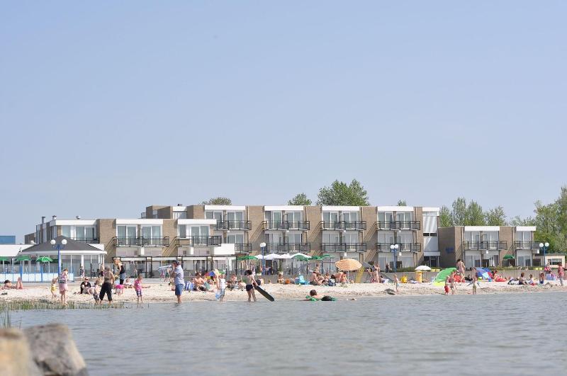 Beach Hotel De Vigilante - Genel