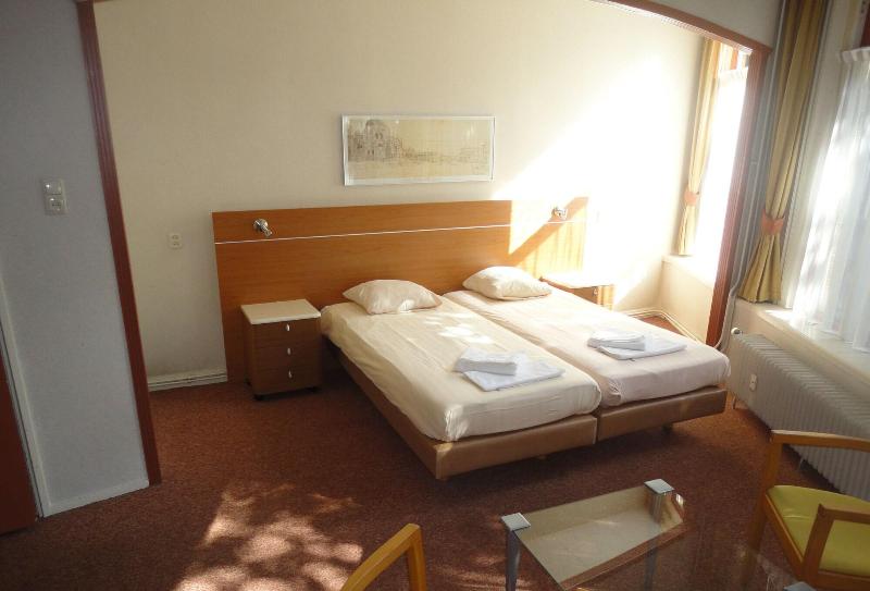 Hotel 't Anker - Oda