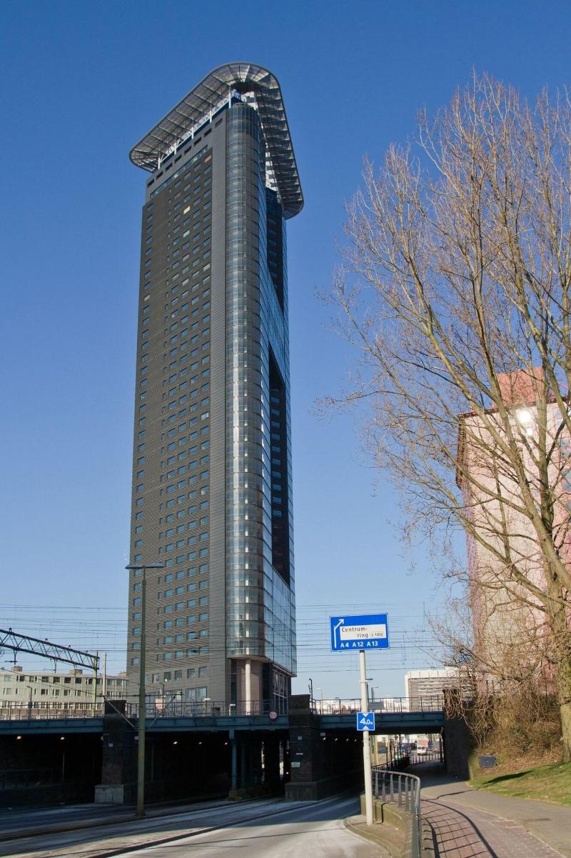 The Penthouse - Genel
