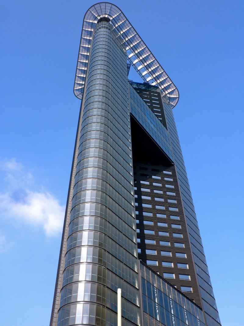 The Penthouse - Genel