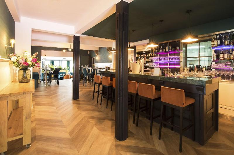 Auberge Du Bonheur - Bar