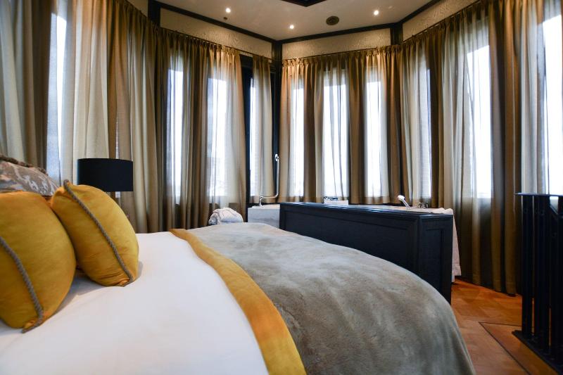 Hotel Twentyseven - Oda