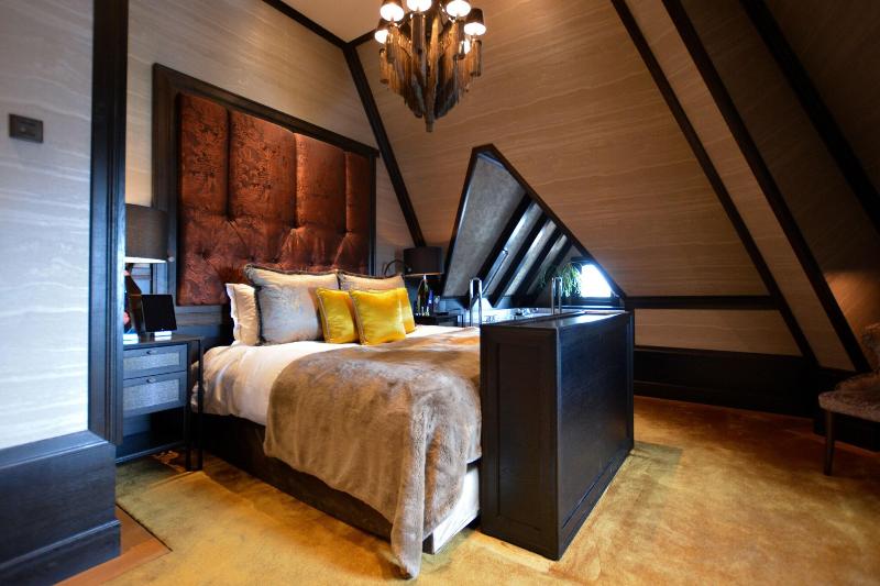 Hotel Twentyseven - Oda