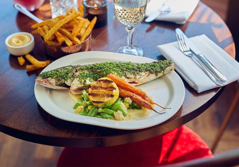 Hotel De Wereld - Restoran