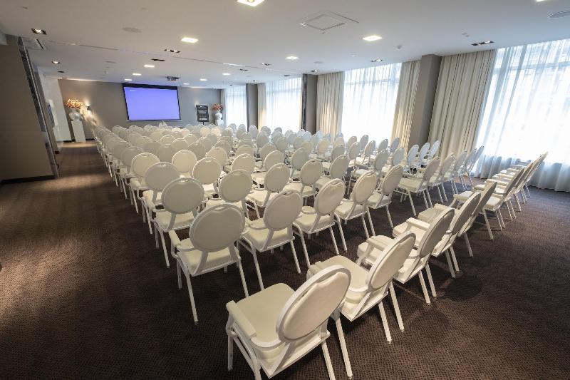 Van Der Valk Hotel Vianen - Utrecht - Toplantı