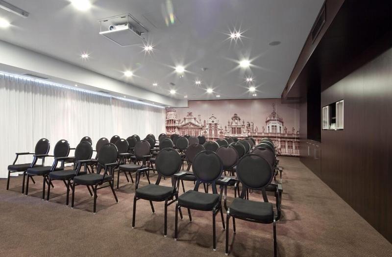 Van Der Valk Hotel Vianen - Utrecht - Toplantı