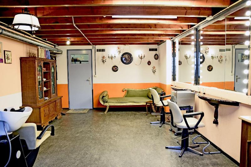 Blue Collar Hotel - Hostel - Aktivite