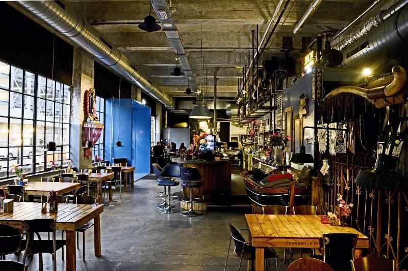 Blue Collar Hotel - Hostel - Restoran