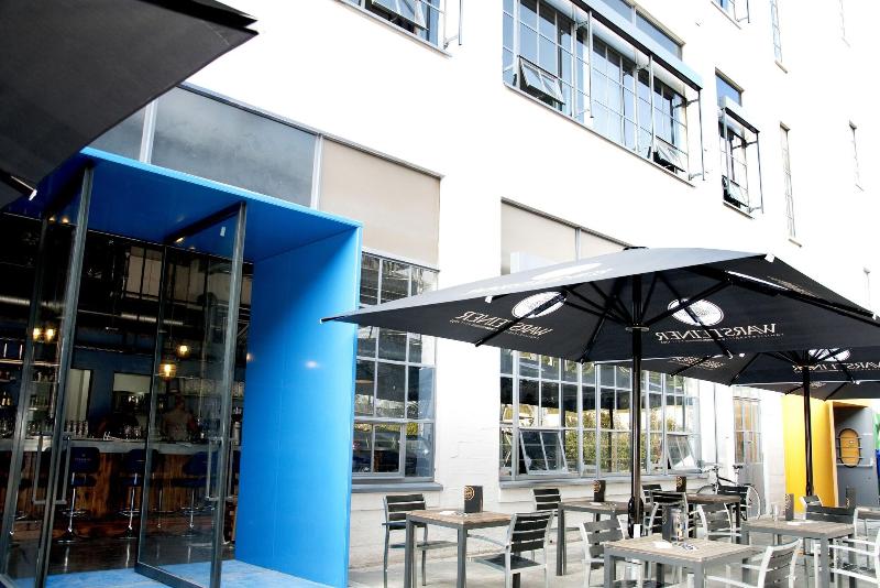 Blue Collar Hotel - Hostel - Teras