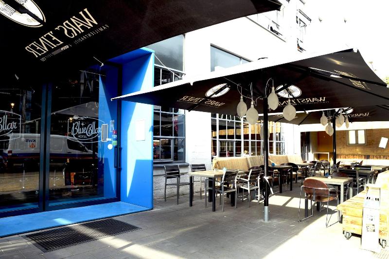 Blue Collar Hotel - Hostel - Teras