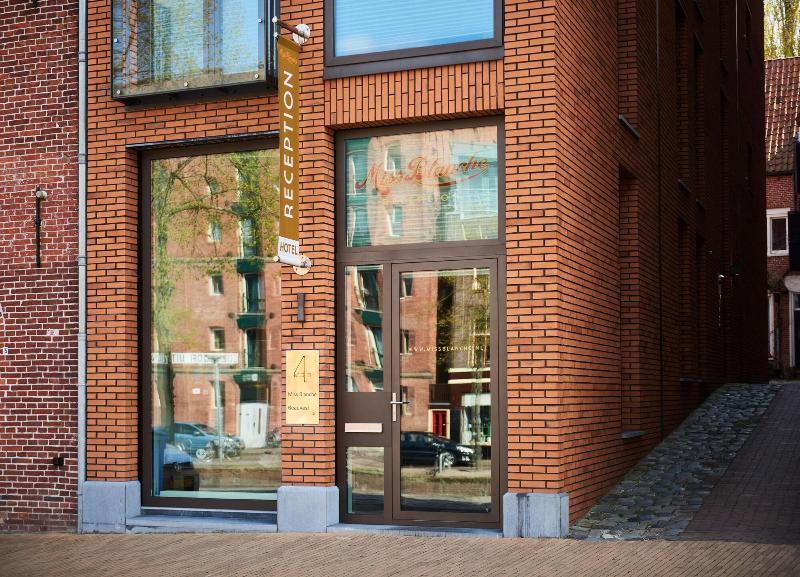 Hotel Miss Blanche - Lobi
