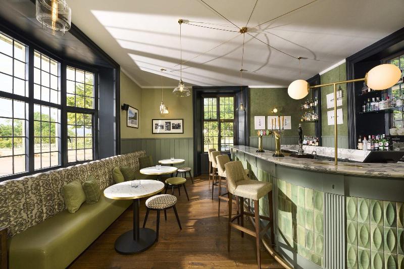 Royal Marine - Bar