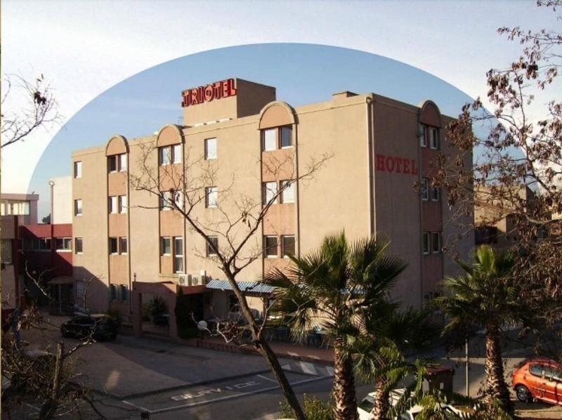 Hotel Triotel - Genel
