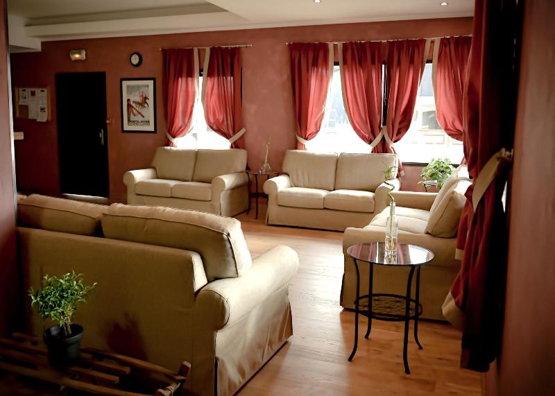 Hôtel Turan - Genel