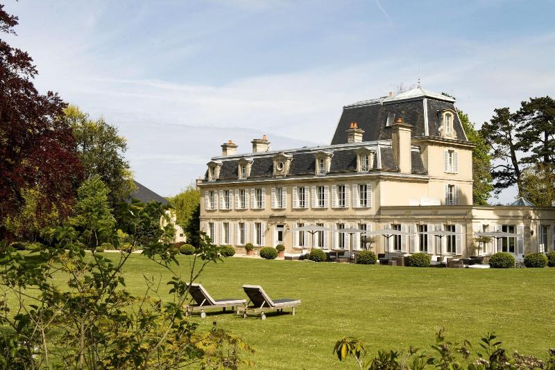 Château La Chenevière - Genel