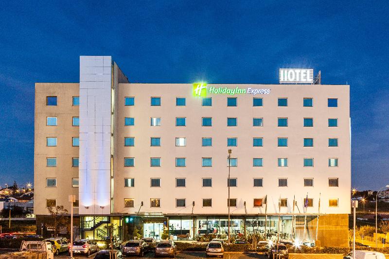 Holiday Inn Express Lisbon-Oeiras - Genel