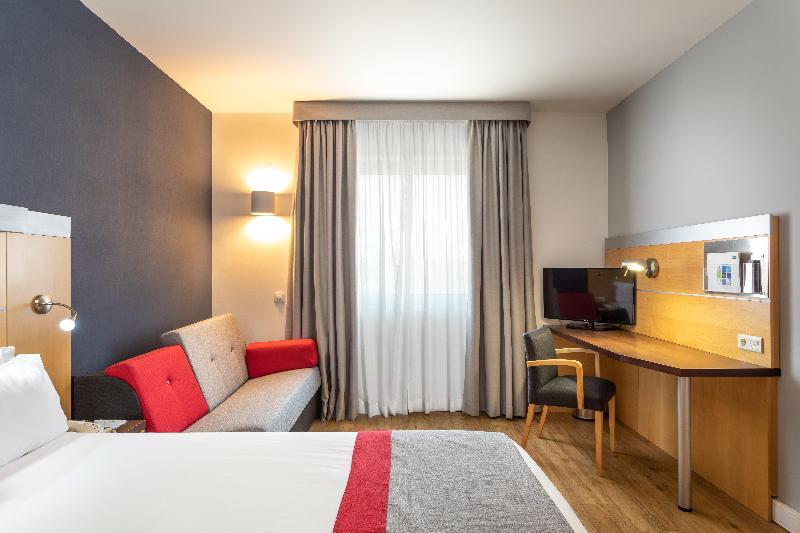 Holiday Inn Express Lisbon-Oeiras - Oda