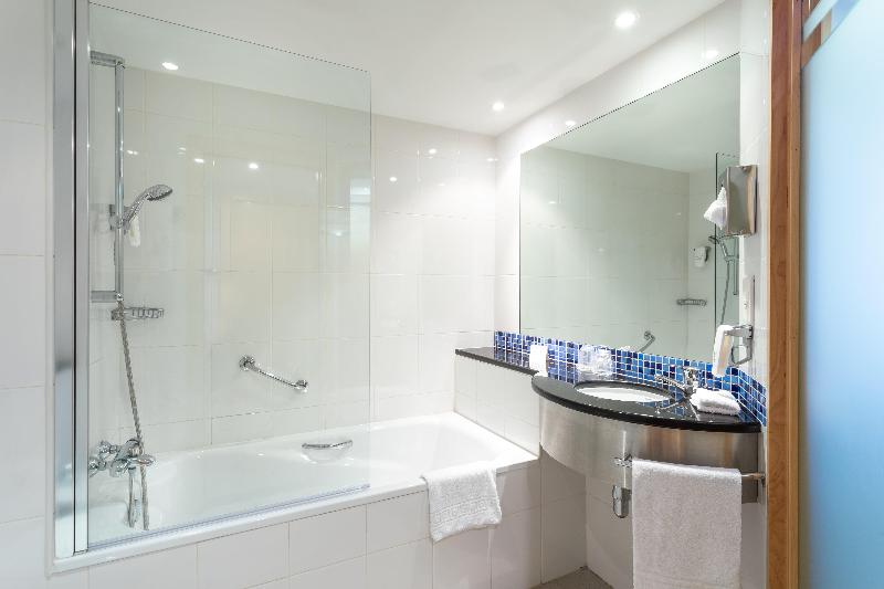 Holiday Inn Express Lisbon-Oeiras - Oda