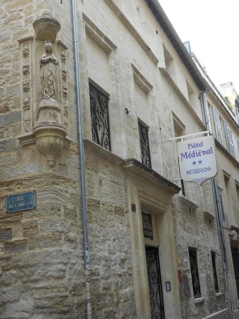 Hôtel Médieval - Genel