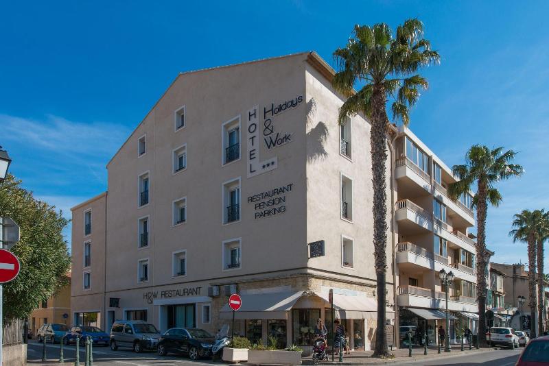Hôtel Holidays & Work - Genel