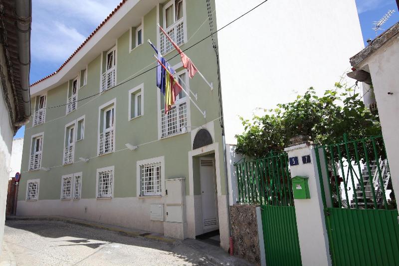 Hostal Campo Real Bed & Breakfast - Genel