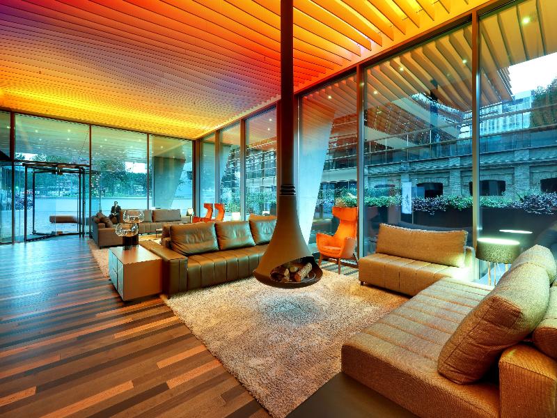 Hotel SB Glow - Lobi