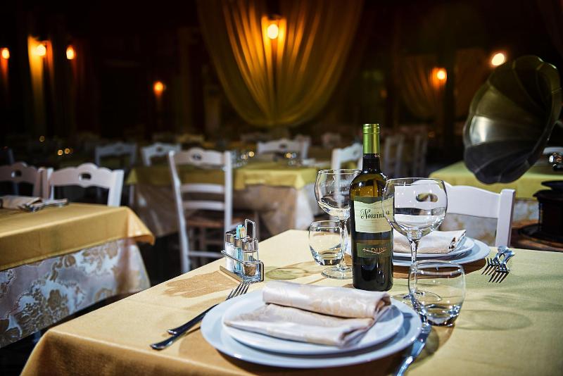 Montiruju Hotel - Restoran